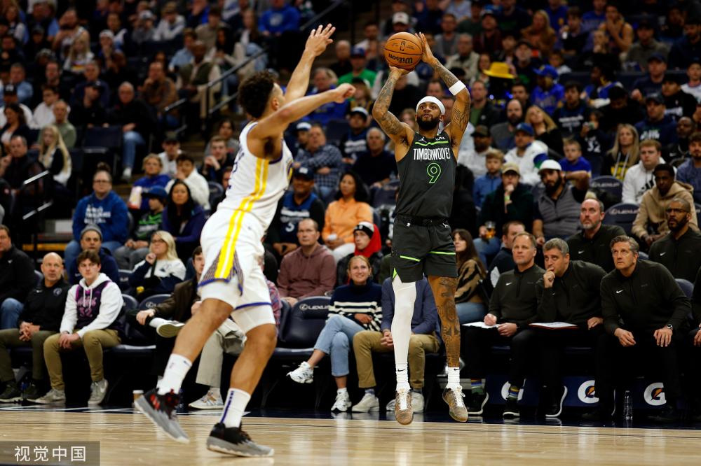 守外线小前 守外线小前