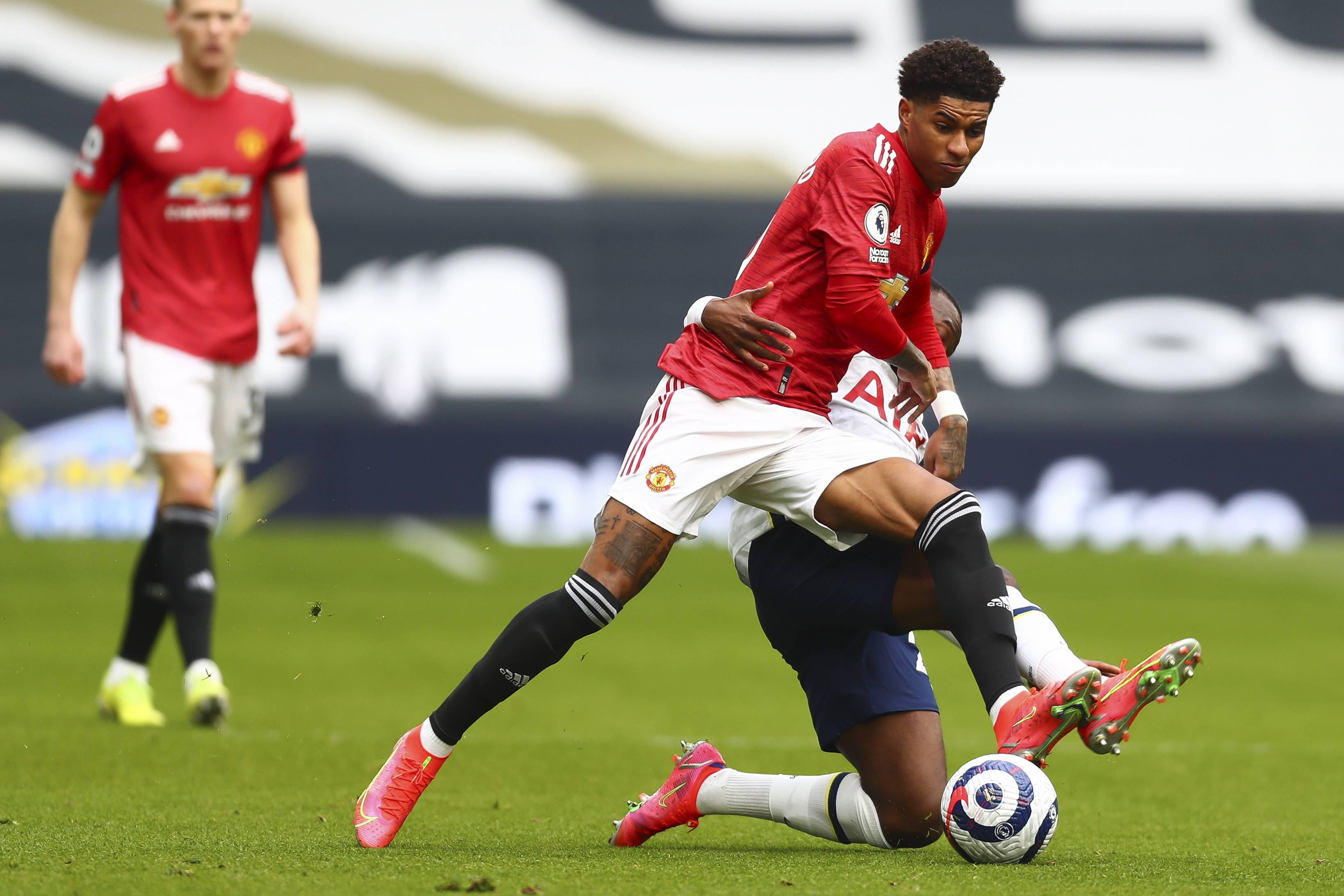 通过分析这 通过分析这