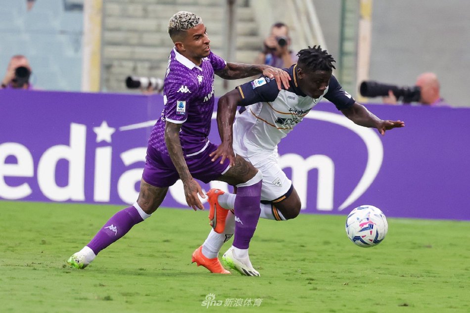 与世界顶级 与世界顶级