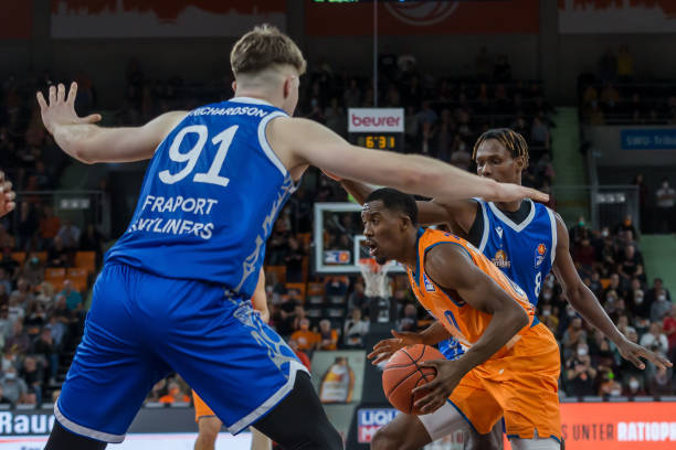 提醒我们 提醒我们