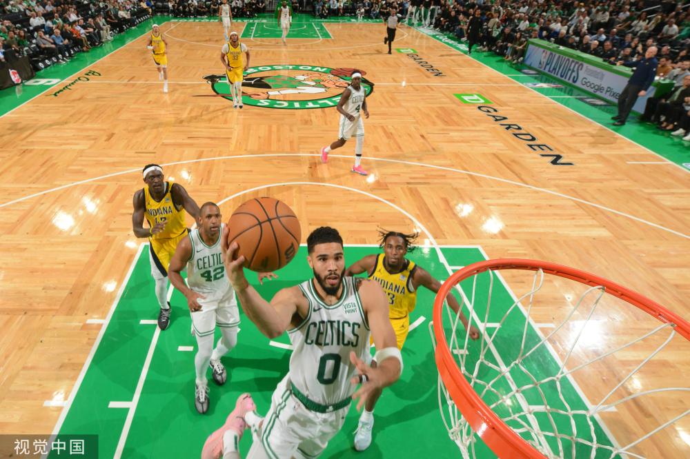 他更多依靠 他更多依靠